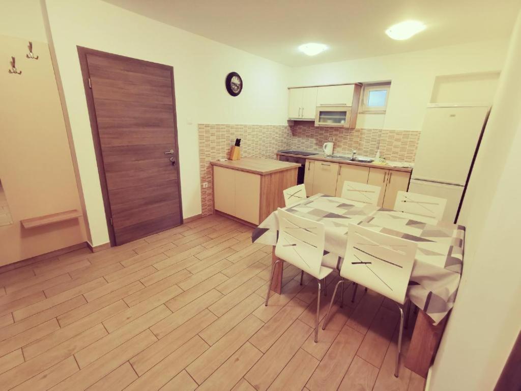 Haus Maro Apartment Supetarska Draga Luaran gambar